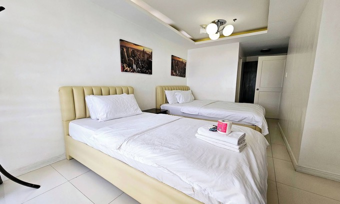 Ermita Night District Apartamento | Birchtower by Jeizel Manila City