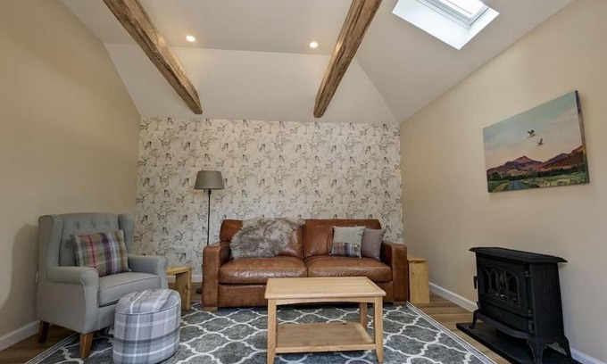 Pitlochry Casa | Birchwood Bothy