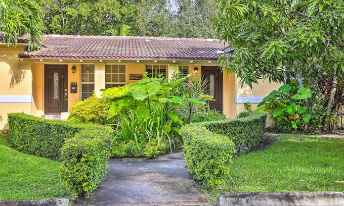 Biscayne Park Casa | Biscayne Park Vacation Rental w/ Yard!