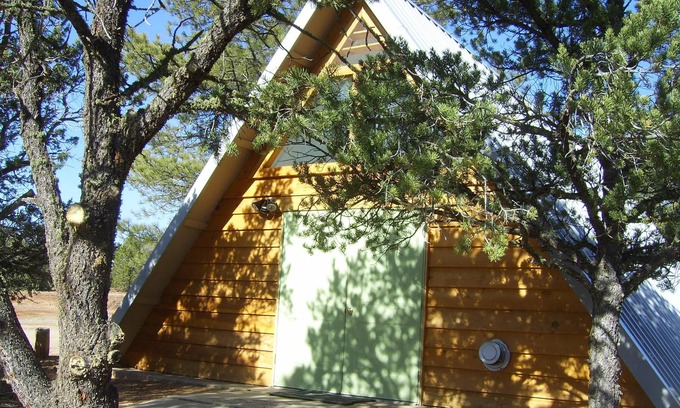 Canada de los Alamos Cabina | Ridge, campamento de verano del Obispo