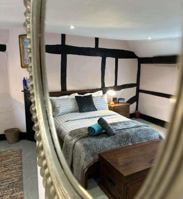 Horsham Casa | Bishopric Cottage 2 Bedroom Cottage In Horsham Built In 1667