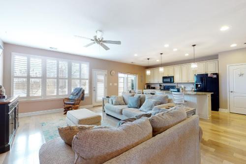 Millville Casa | Bishops Landing - 16985 Bellevue
