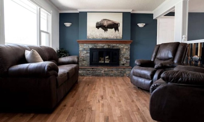 Great Falls Casa | Bison House, Montana Family Home