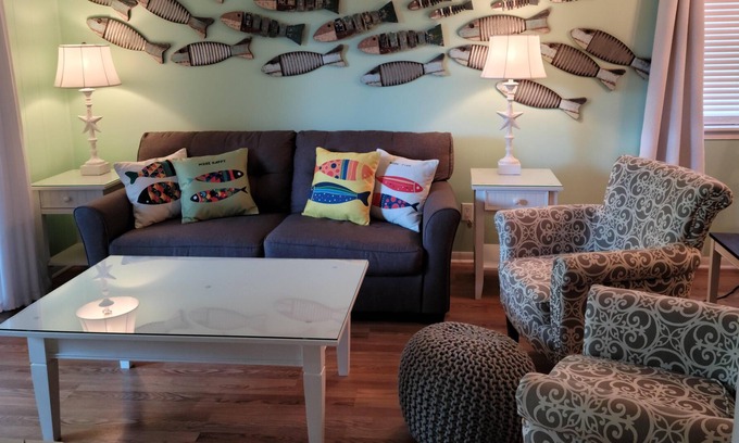 Folly Field Complejo | Bison on the Beach: Charming 2bdrm villa at sweet resort on the beach
