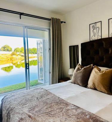 Pretoria Apartamento | BKM Lake View Retreat at Leisure Bay Estate