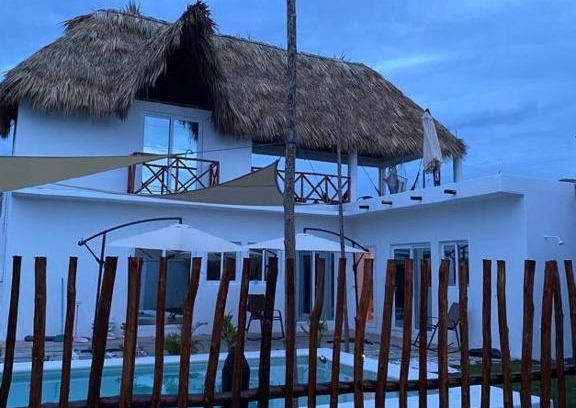 El Paredon Casa | Blü wave