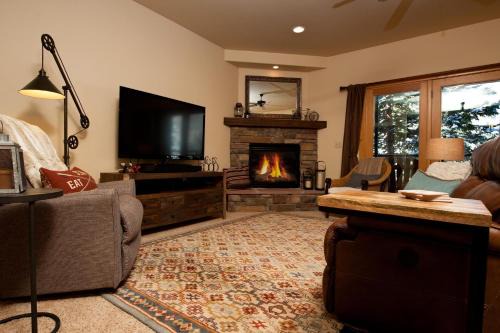 Purgatory Casa | Black Bear 59