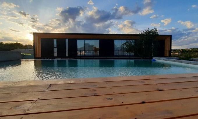 Villa Parque Síquiman Casa | BLACK BOX CABAÑAS A