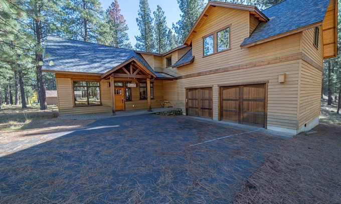 Black Butte Ranch Casa | Black Butte Ranch Glaze Meadow 141