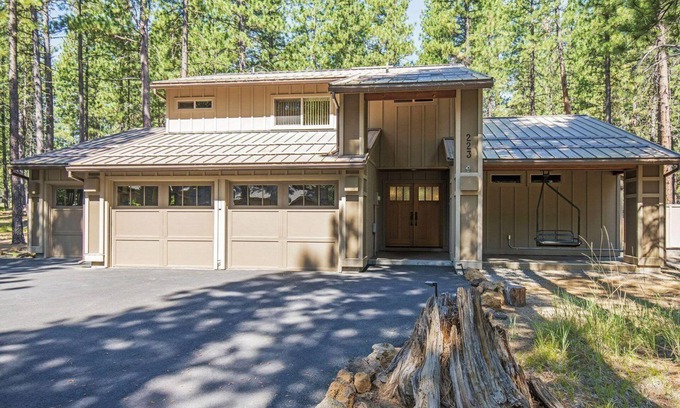 Black Butte Ranch Casa | Black Butte Ranch Glaze Meadow 223
