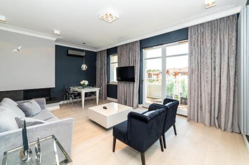 Jelitkowo Apartamento | Black Pearl - Neptun Park by OneApartments