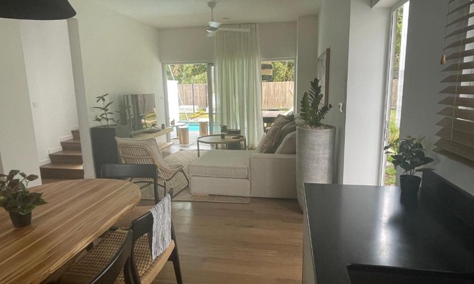 Black River Casa | Black River villa W17