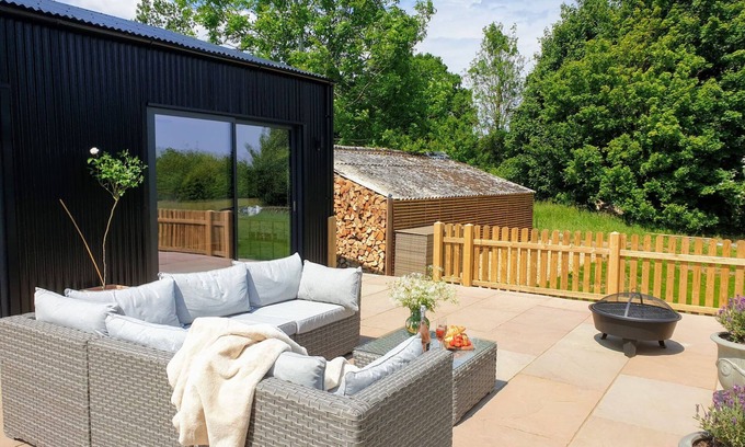 Howlett End Casa | Blackbarn Wood by Interhome