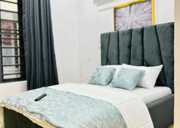 Ajah Apartamento | BlackDiamondVest Apartment and Suites