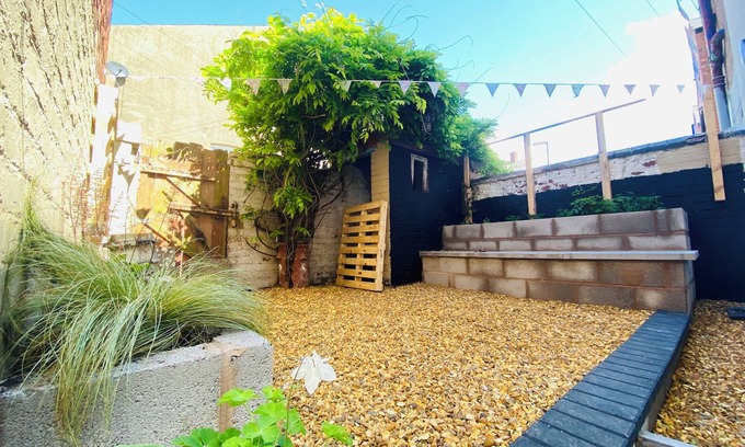 Blackpool Town Center Casa | Blackpool - 4 Beds - Sleeps 10 - Pet Friendly
