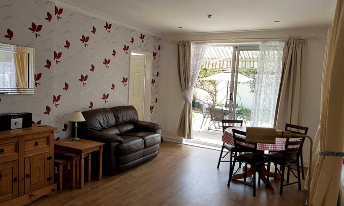 Blackpool Casa | Blackpoolholidaylets The Bungalow