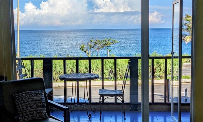 Shoufeng Cama Y Desayuno | Blackport Seaview Homestay