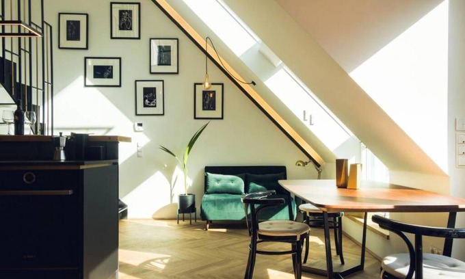Meidling Apartamento | Blackriver Loft Vienna mit gratis Parkplatz nahe Schönbrunn und U6