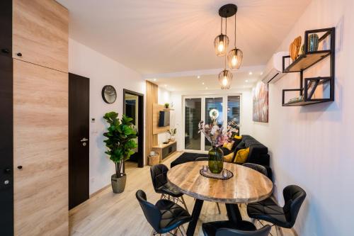 Siofok-Sosto Apartamento | BlackWood '66 Apartman