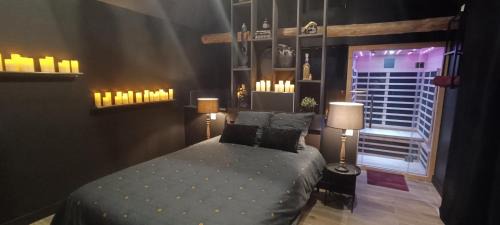 Boeschepe Casa | "BLACQ ROOM" Luxe, balnéo, sauna 50 nuances de grey