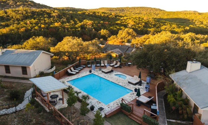 Wimberley Cama Y Desayuno | Blair House Inn and Spa
