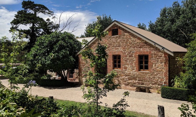 Blakiston Casa | Blakiston Creamery: encanto rústico con un toque moderno