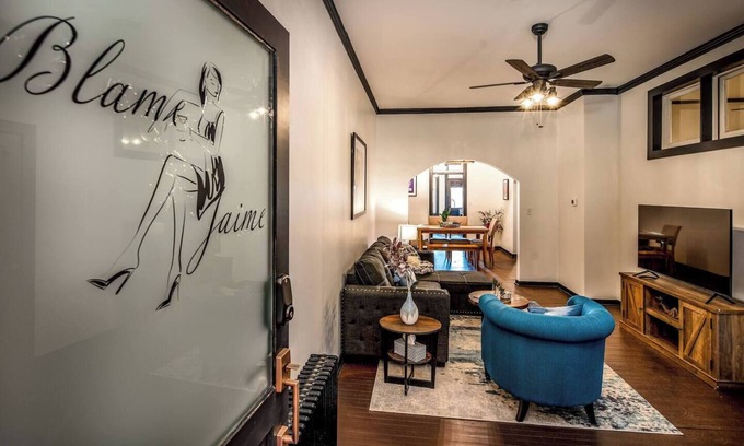 Port Clinton Apartamento | “Blame Jaime” downtown, the heart of all the fun!