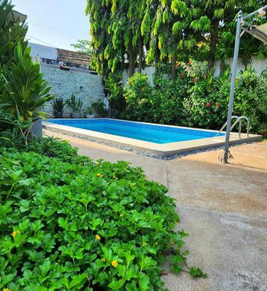 Lome Casa | Blandine's Little Heaven