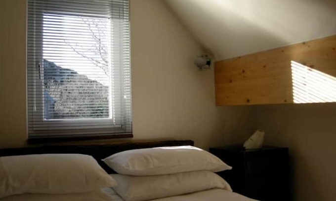 Drumbeg Casa | Blar na Leisg Lodge 1, Self Catering Retreat, Drumbeg, Assynt, Sutherland.