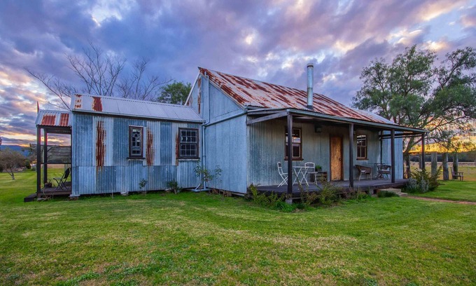 Broke Cabaña | Blaxland's Cottage - Una escapada única de viñedos