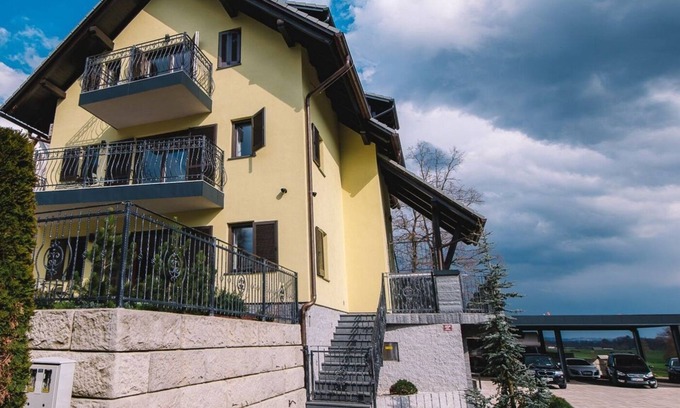 Zasip Apartamento | Bled Prestigious and Stylish Apartments - Standard One Bedroom Apartment with Balcony