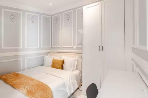 Greater Johannesburg Metropolitan Area Casa | Blessed Luxury Cottage into Nature in Sandton Apartment in Sandton