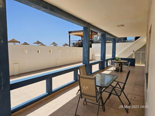Praia de Faro Casa | Blife Bandaya private rooms at Faro beach