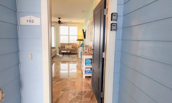 Red Fish Cove Condominio | Bliss On The Bay - Calling all Bird Watchers and Fisherman!