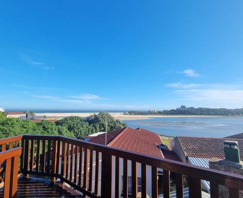 Aston Bay Casa | Bliss on the Bay