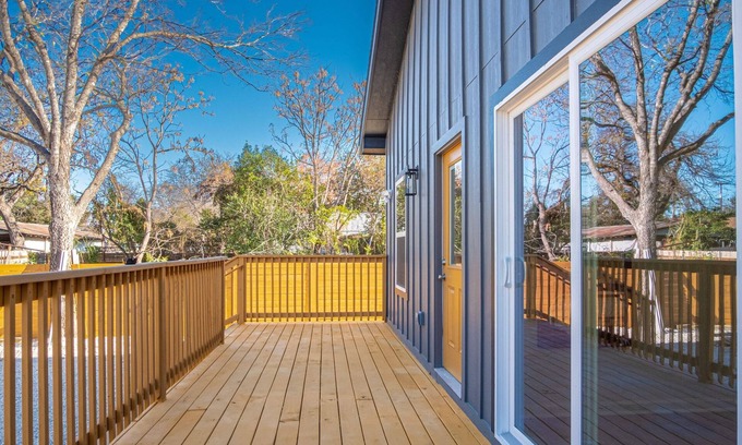 Downtown San Antonio Casa | Blissful 5BR 3BA Haven Near Riverwalk Downtown