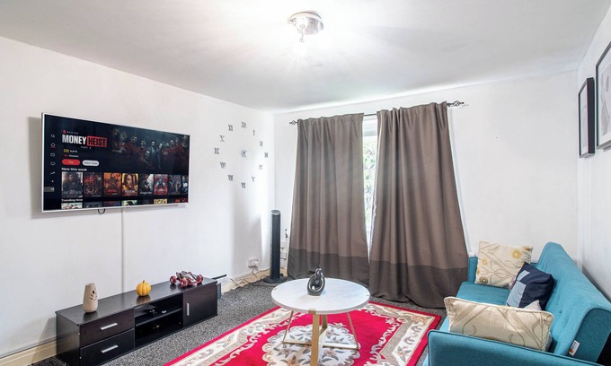 Sheffield Apartamento | Blissful Apartment. Family-Friendly and work suited... HOME AWAY FROM HOME