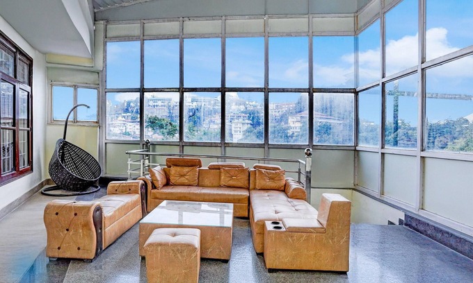 The Mall Road Casa | Blissful Mountain View Near Mall Road