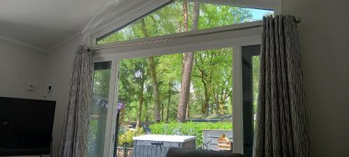 Bosgebied Hoenderloo Chalet De Esquí | Blissful