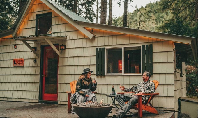 Douglas County Casa | Blissful Solitude Cottage