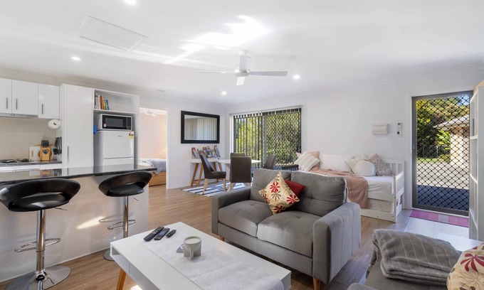 Beerwah Casa | Bloomfield Villa! - Breakfast Deal