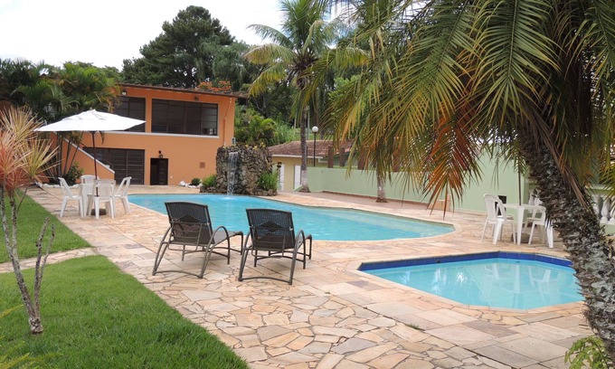 Chacaras Fernao Dias Casa | Blooming of the Valley Field - Comfortable! Cozy! Lots of fun!