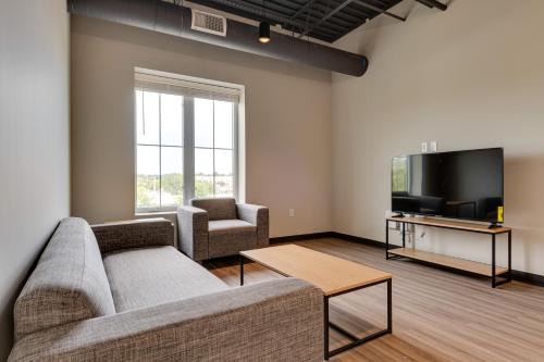 Bloomington Apartamento | Bloomington Apartment - Walk to IU Campus and Mall!