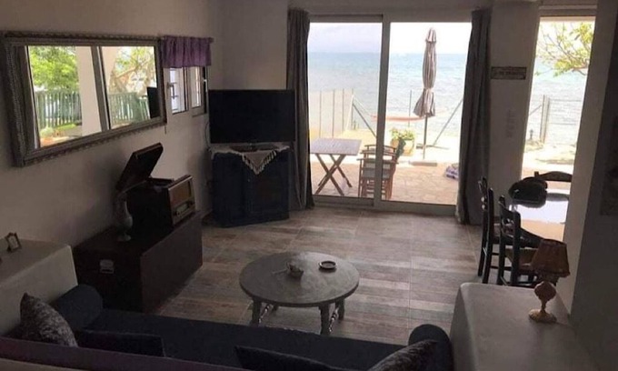 Nea Koroni Casa | Bloomy’s fairytale