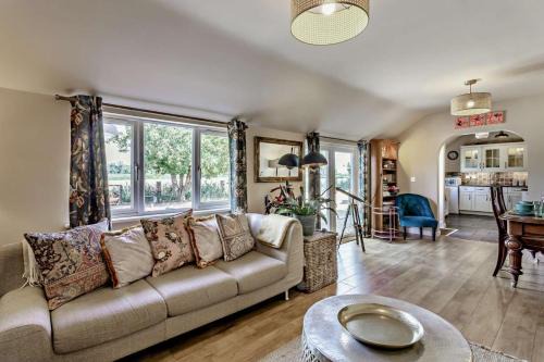 Thistley Green Casa | Blossom Cottage