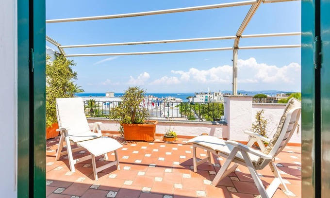 Ischia Porto Apartamento | Blu Infinity Terrace on Ischia Center