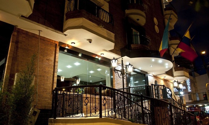 Quinta Paredes Hotel | Blu Inn Hotel