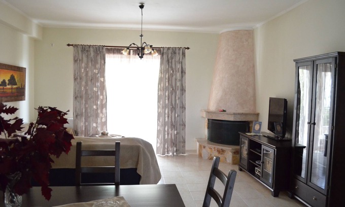 Egira Apartamento | Blue Ark Aigeira Flat & Studio
