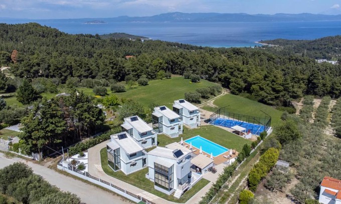 Paliouri Apartamento | Blue Avenue