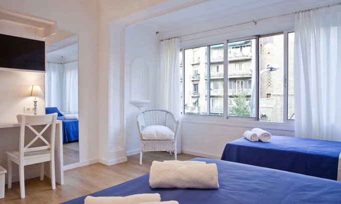 la Vila de Gracia Cama Y Desayuno | Blue Barcelona